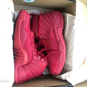 Jordan 12s 9.5 Mens
